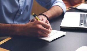 4 Tips to Help you Find a Side Job