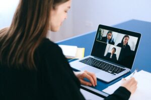 Do’s and Don’ts for a Video Interview